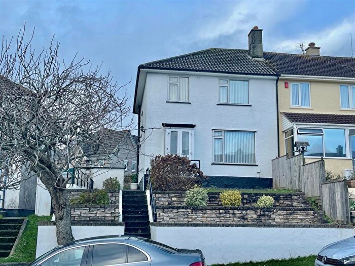 3 Bedroom End Of Terrace House For Sale In Efford, Plymouth, PL3