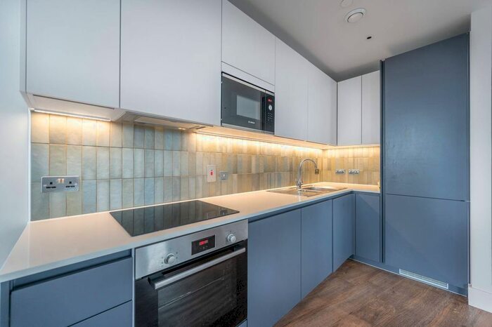 2 Bedroom Flat To Rent In Uncle Wembley, Park Lane, Wembley, HA9