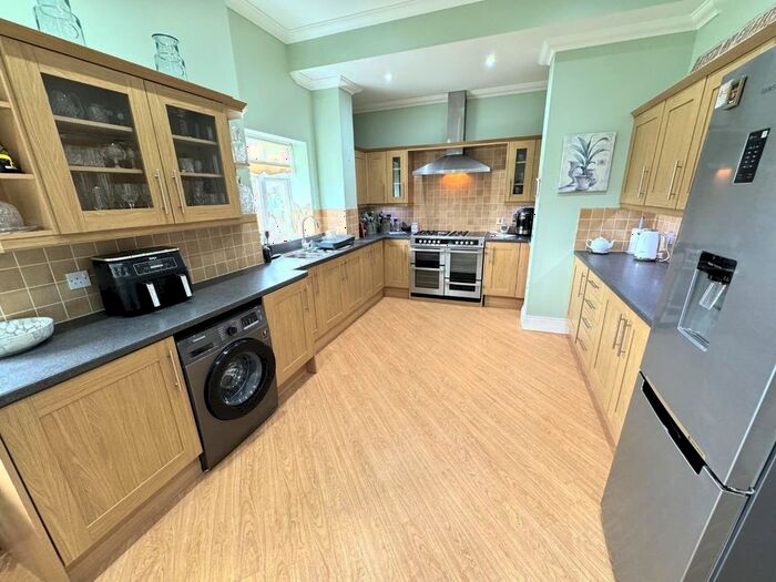 2 Bedroom Flat For Sale In Eldon Grove, Hartlepool, TS26