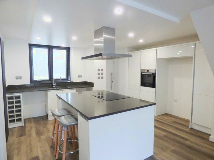 3 Bedroom Terraced House To Rent In Raphaels, Laindon, Basildon, SS15