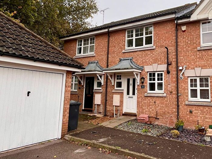 2 Bedroom Terraced House To Rent In Grosvenor Road, Rayleigh, SS6