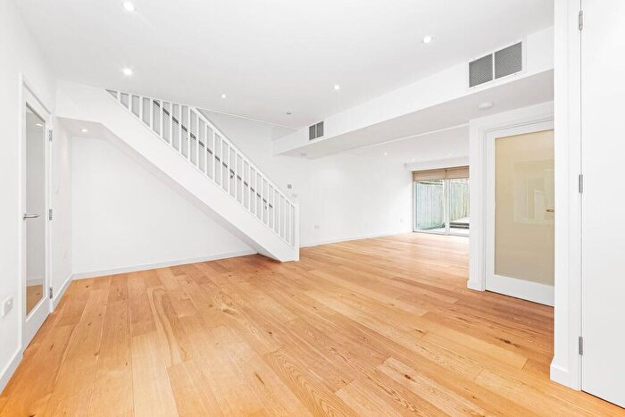 3 Bedroom House To Rent In Giles Coppice, Dulwich, SE19