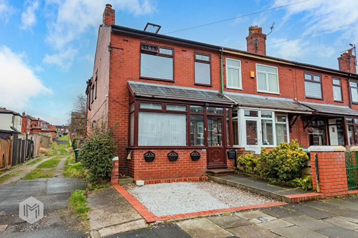 3 Bedroom End Terrace House For Sale In Birchfield Avenue, Bury, Greater Manchester, BL9