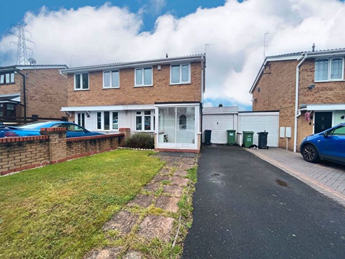 2 Bedroom Semi-Detached House For Sale In Roach Close, Brierley Hill, DY5