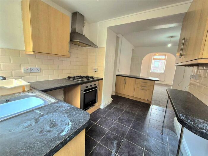 3 Bedroom Terraced House For Sale In Castle Street, Treorchy, CF42