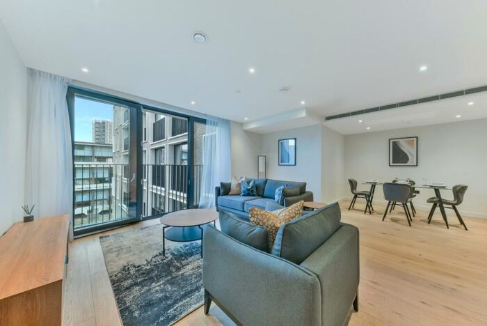 2 Bedroom Flat To Rent In The Denizen, Golden Lane, The City, London, EC1Y