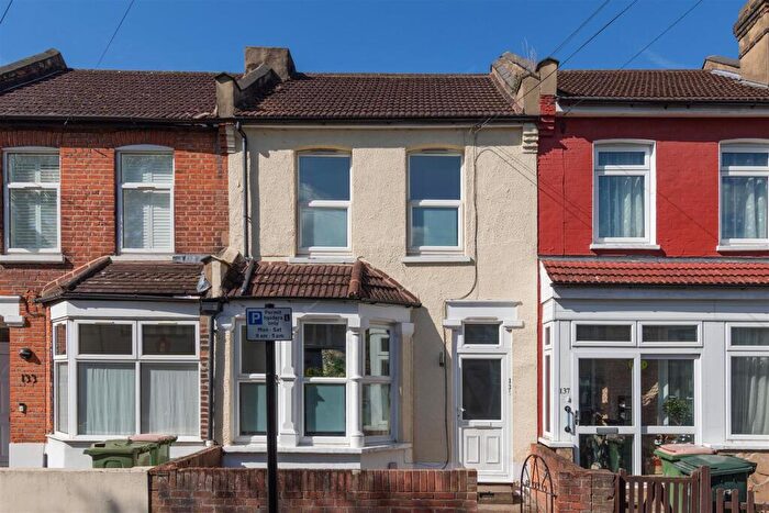 2 Bedroom Terraced House For Sale In Landseer Avenue, Manor Park, E12
