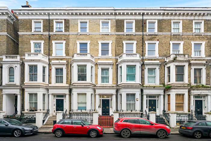 2 Bedroom Flat To Rent In Finborough Road, London, SW10