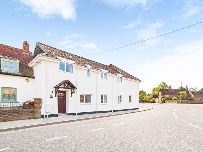 3 Bedroom Semi Detached House For Sale In Fort End, Haddenham, HP17
