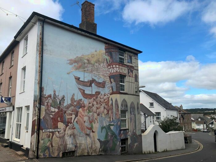 2 Bedroom Flat To Rent In Fore Street, Callington, PL17