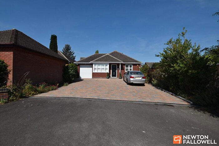 2 Bedroom Detached Bungalow For Sale In Hathern Road, Shepshed, LE12