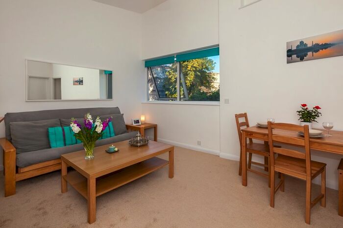 1 Bedroom Flat To Rent In Wix's Lane, London, SW4