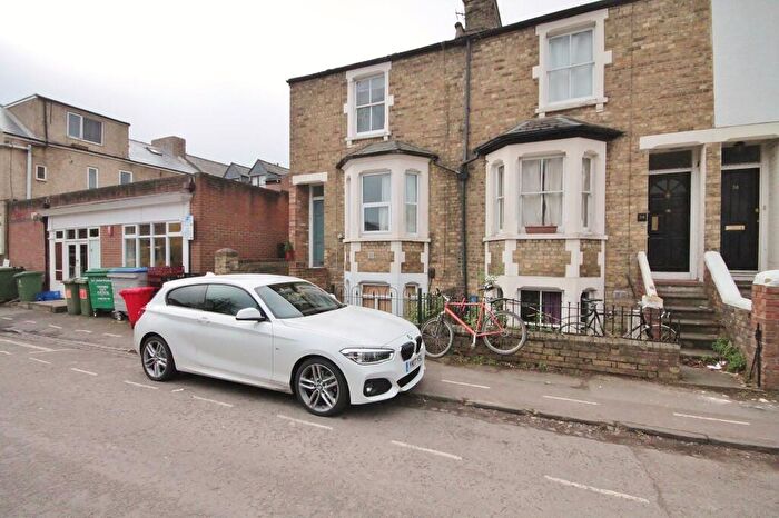 1 Bedroom Apartment To Rent In Stanley Road, Oxford, OX4