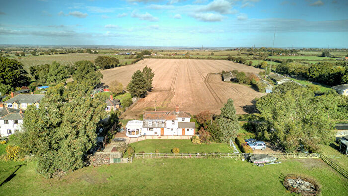 5 Bedroom Detached House For Sale In The Endway, Althorne, CM3