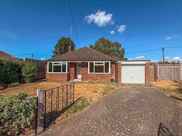 2 Bedroom Detached Bungalow For Sale In Breck Farm Close, Taverham, Norwich, NR8