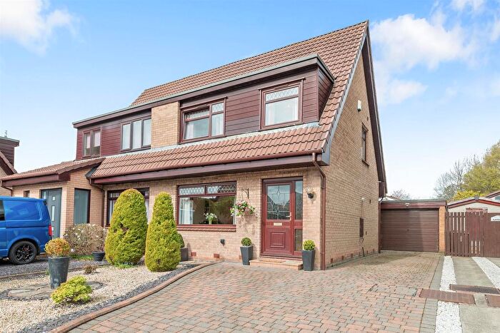 3 Bedroom Semi-Detached House For Sale In Queens Drive, Dunipace, FK6