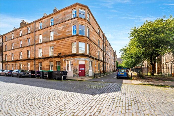 2 Bedroom Flat For Sale In Lorne Street, Edinburgh, Midlothian, EH6