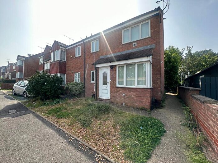 1 Bedroom End Of Terrace House To Rent In Twigden Court, Mount Pleasant Road, Luton, Bedfordshire, LU3