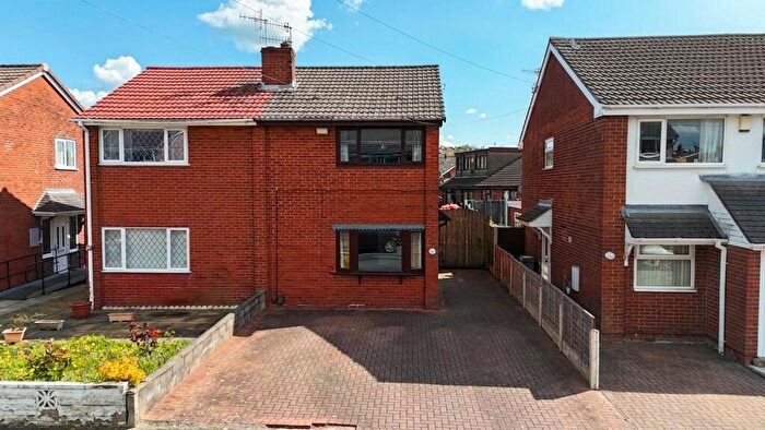 3 Bedroom Semi Detached House For Sale In Goldenhill Road, Stoke-On-Trent, ST4