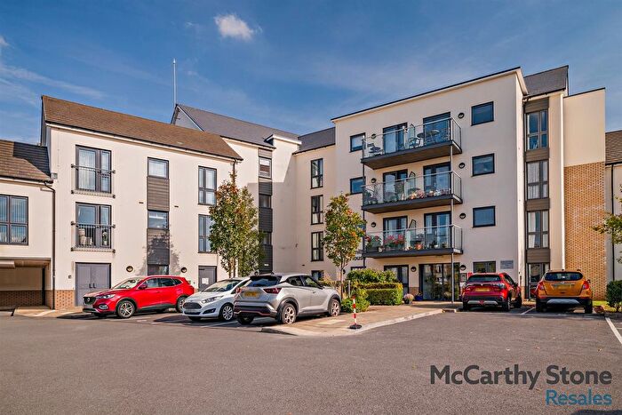 1 Bedroom Flat For Sale In Hamilton Court, Charlton Boulevard, Patchway, BS34