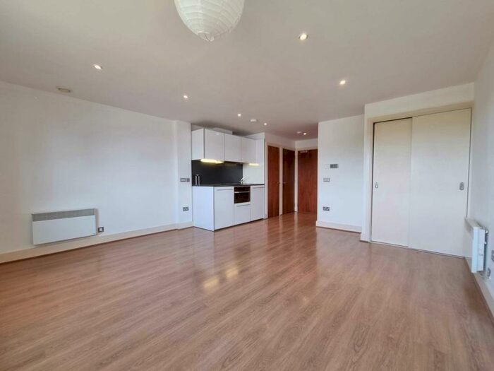 Studio To Rent In College Street, Ipswich, IP4