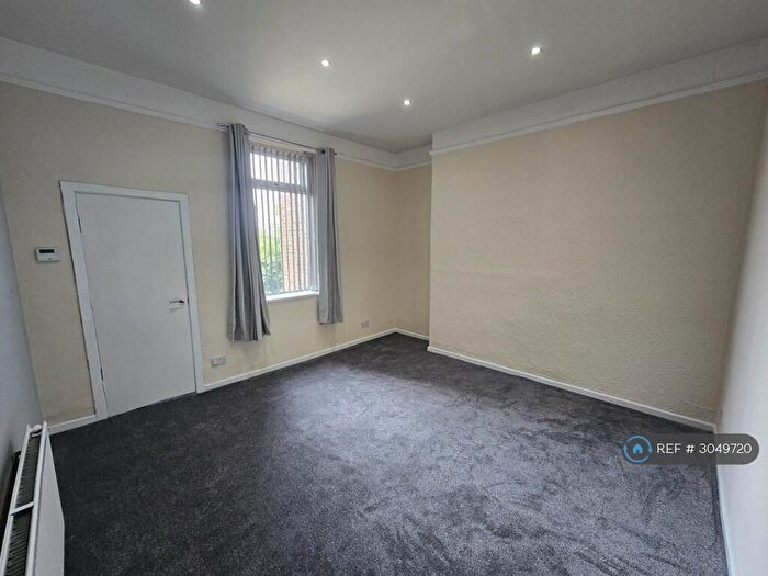 1 Bedroom Flat To Rent In Greenfield Road, Liverpool, L13