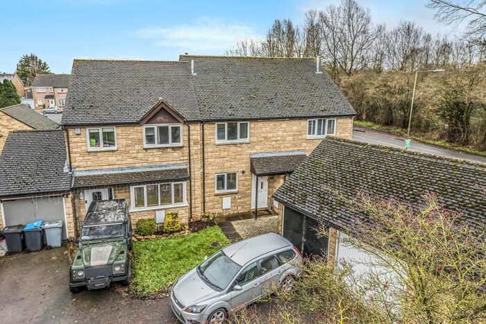 2 Bedroom End Of Terrace House To Rent In Burwell Meadow, Witney, OX28