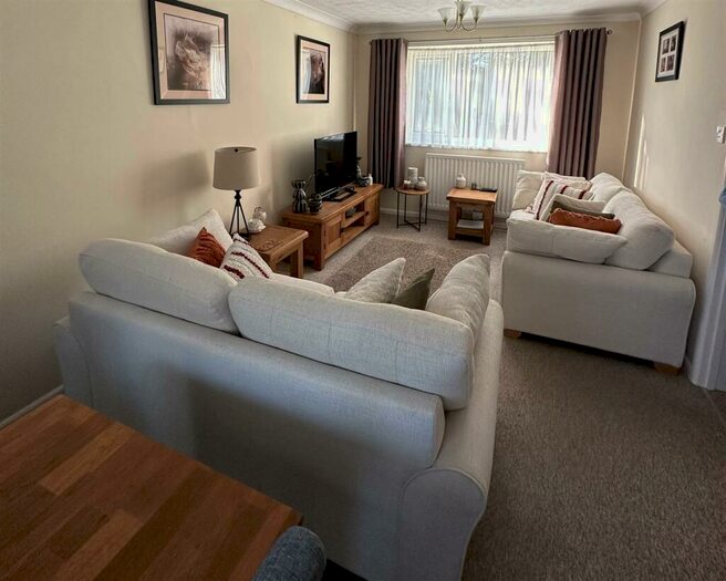 2 Bedroom Flat To Rent In Cavendish Road, Bournemouth, BH1