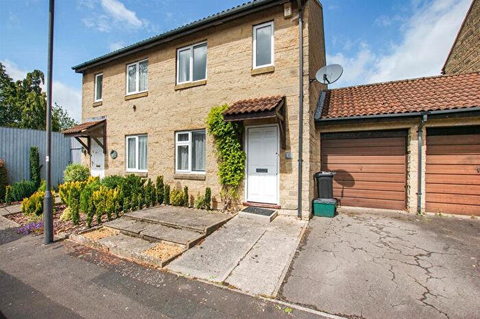 3 Bedroom Semi Detached House To Rent In Frankland Close, Bath, BA2
