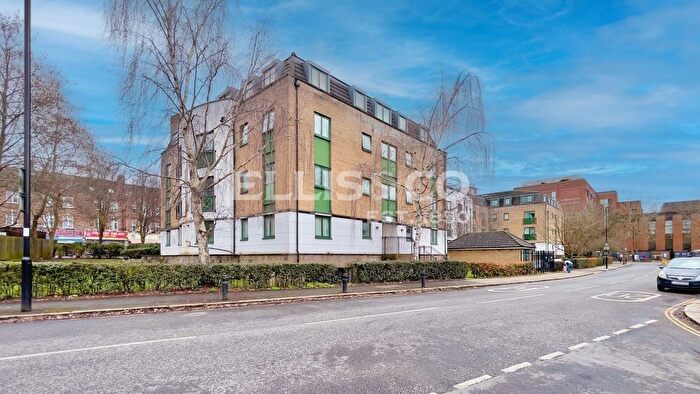 1 Bedroom Flat For Sale In William Perkin Court, Greenford Road, Greenford, UB6