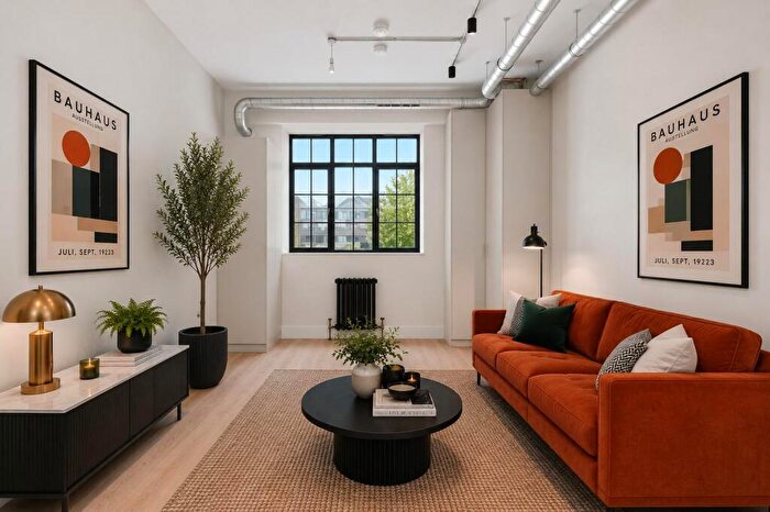 Studio To Rent In Old Clothing Factory, London Fields, Hackney, E9
