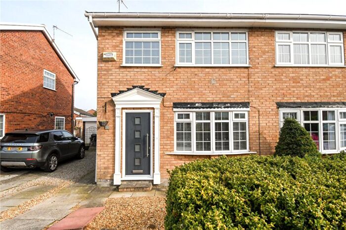 3 Bedroom Semi-Detached House To Rent In Denny Close, Upton, Wirral, CH49