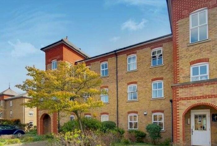 2 Bedroom Flat To Rent In Lullingstone Lane, London, SE13
