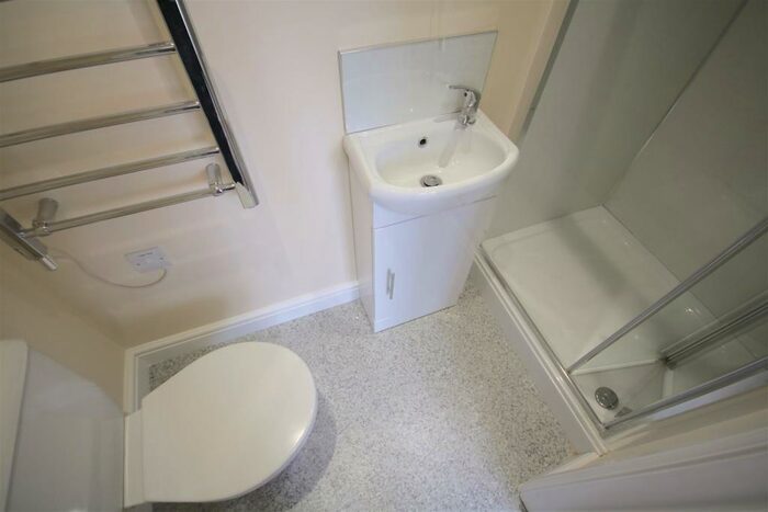 Studio To Rent In Chichester Road, Portsmouth, Hampshire, PO2