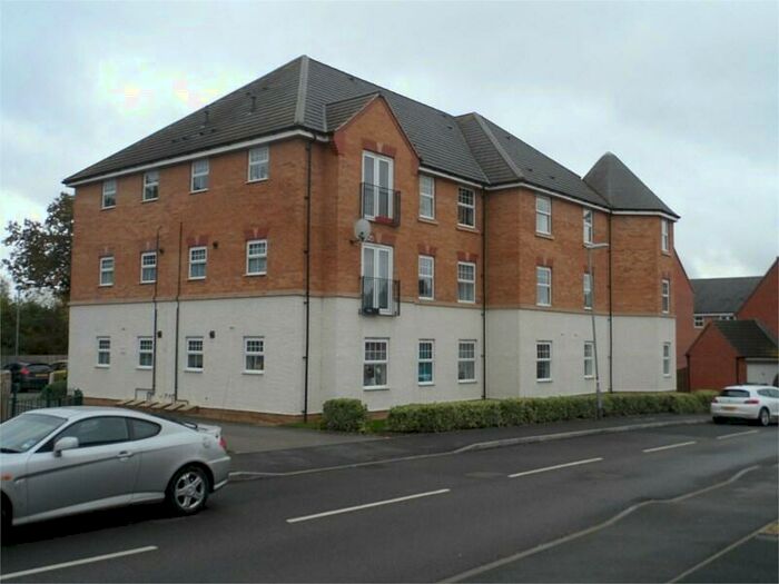 2 Bedroom Flat To Rent In Conyger Close, Corby, NN18