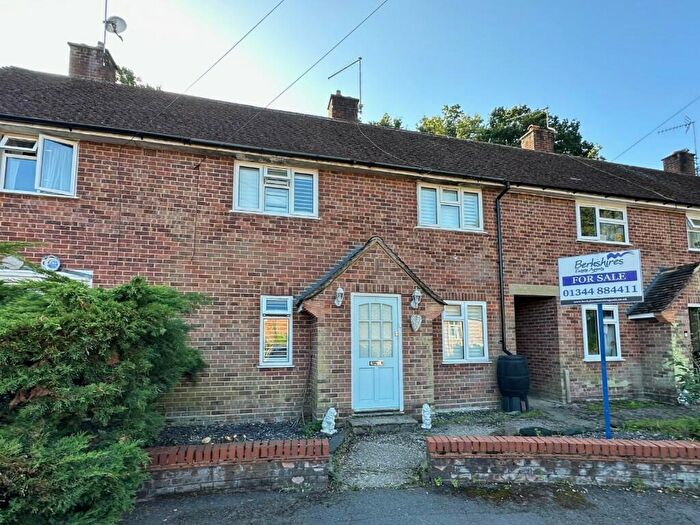 3 Bedroom Terraced House For Sale In Kennel Wood, Ascot, Berkshire, SL5