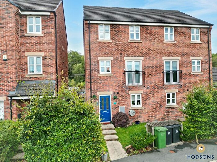 4 Bedroom Semi-Detached House For Sale In Scampston Drive, East Ardsley, Wakefield, WF3