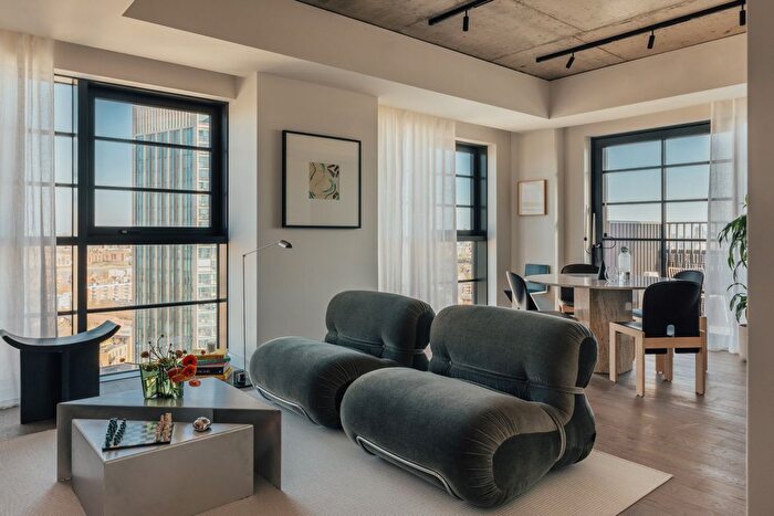 2 Bedroom Flat For Sale In The Founding, SE16