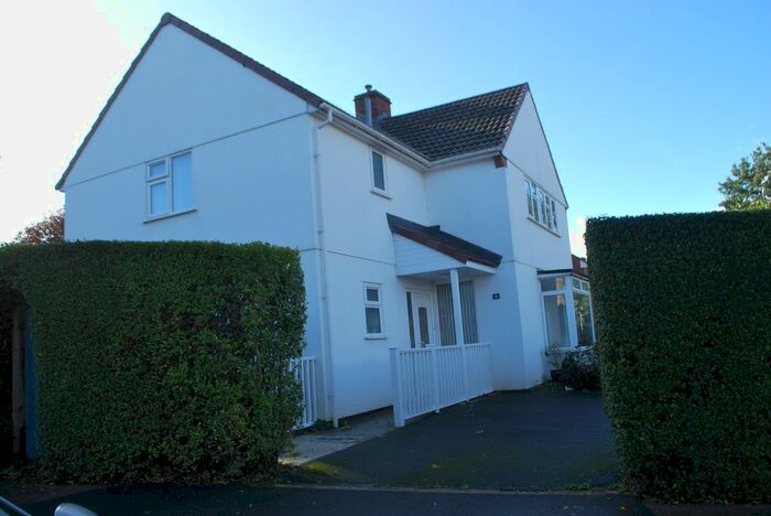 5 Bedroom Semi-Detached House To Rent In Green Close, Exmouth, EX8