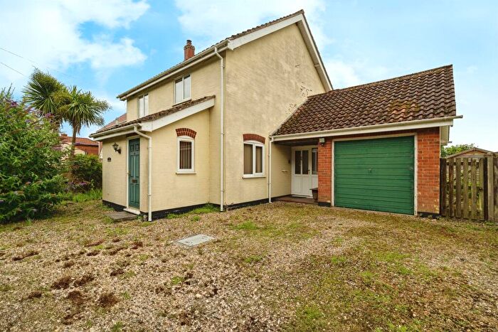 4 Bedroom Detached House For Sale In Mattishall Road, East Tuddenham, Dereham, NR20