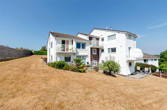 2 Bedroom Apartment For Sale In Parc Sychnant, Conwy, LL32