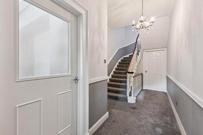 6 Bedroom Terraced House For Sale In Marshall Place, Perth, PH2