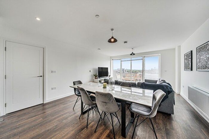 2 Bedroom Flat For Sale In Freedom House, West Ealing, London, W13