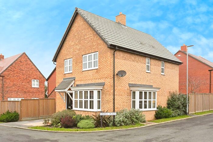 4 Bedroom Detached House For Sale In Lacemakers, Winslow, Buckingham, MK18