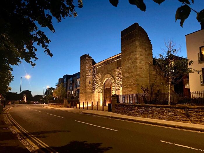 1 Bedroom Flat To Rent In The Gateway, Abel Yard The Gateway, BS1