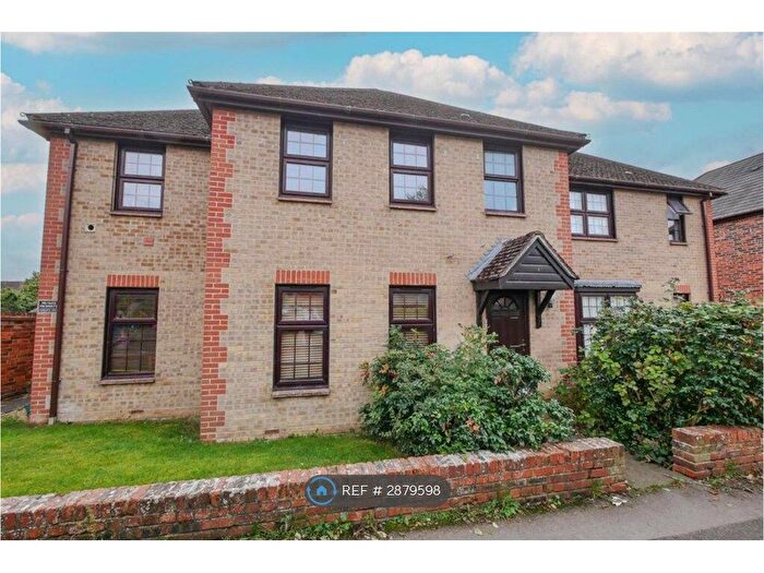 1 Bedroom Flat To Rent In Atwell Close, Wallingford, OX10