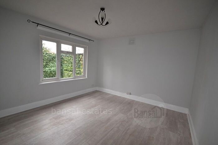 1 Bedroom Flat To Rent In Nicholls Street, CV2