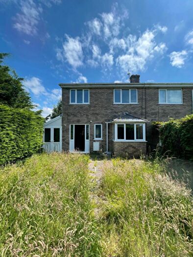 3 Bedroom Semi-Detached House For Sale In Cefn Road, Cefn Cribwr, CF32