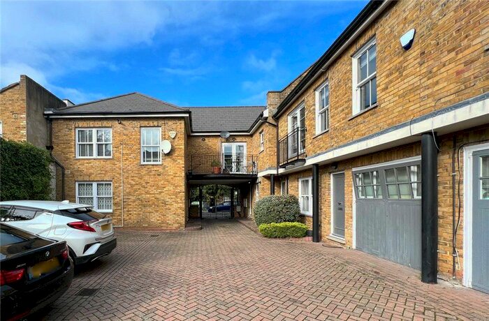 2 Bedroom Flat To Rent In Nicholas Mews, Short Road, W4