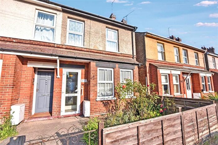 3 Bedroom Semi-Detached House For Sale In Wherstead Road, Ipswich, IP2